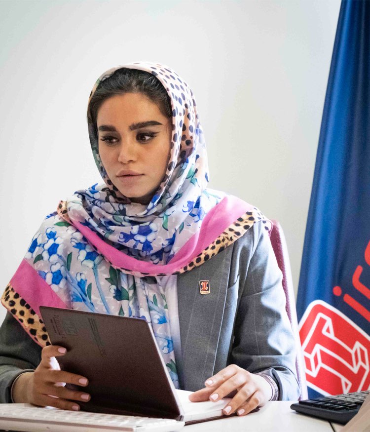مهسا راهجردیان